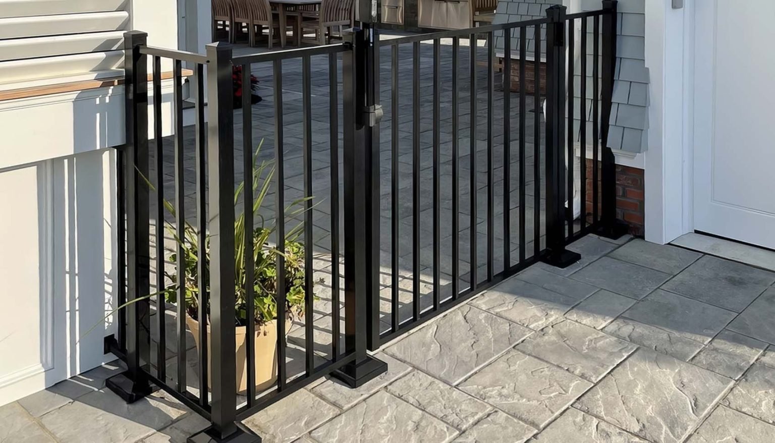 4 Ft Black Aluminum Fence Single Gate | Vienna, VA - 103