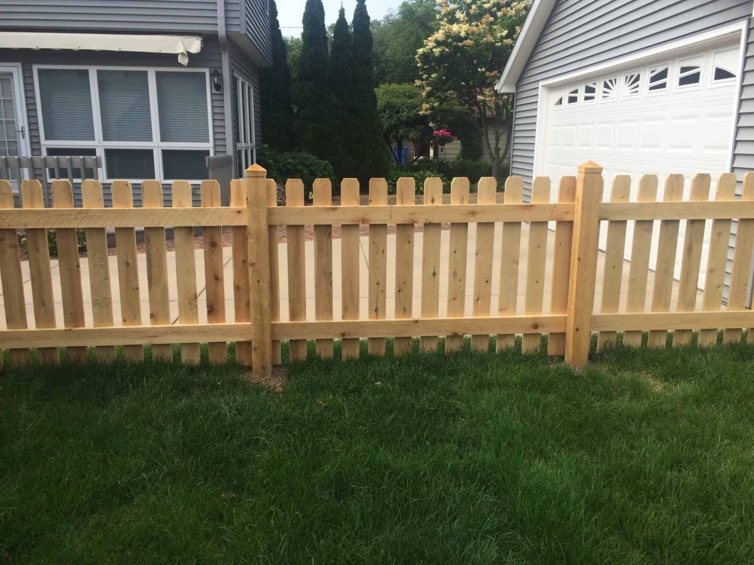 4 Ft Picket Wood Fence | Annandale, VA - 002
