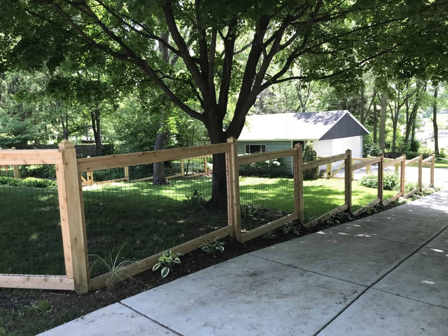4 Ft Wood Frame Wire Fence | Herndon, VA - 016