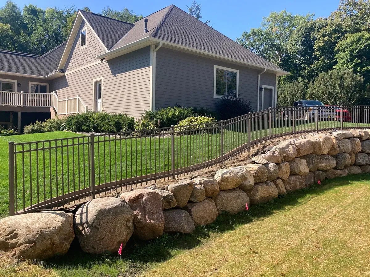 4 Ft Black Aluminum Fence | Middleburg, VA - 005